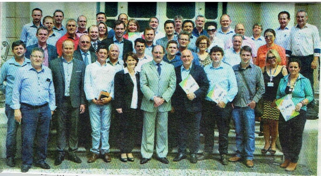 prefeito-integra-comitiva-da-amau