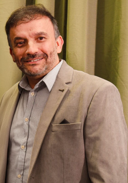 Secretário - Orlando Canello